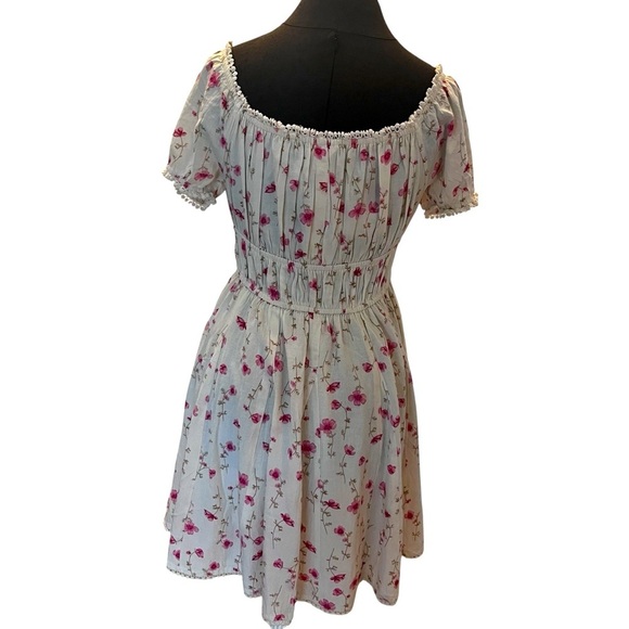 NWT Sim & Sam Floral Linen Blend Baby Doll Wench Dress Floral Medium New - Picture 3 of 10